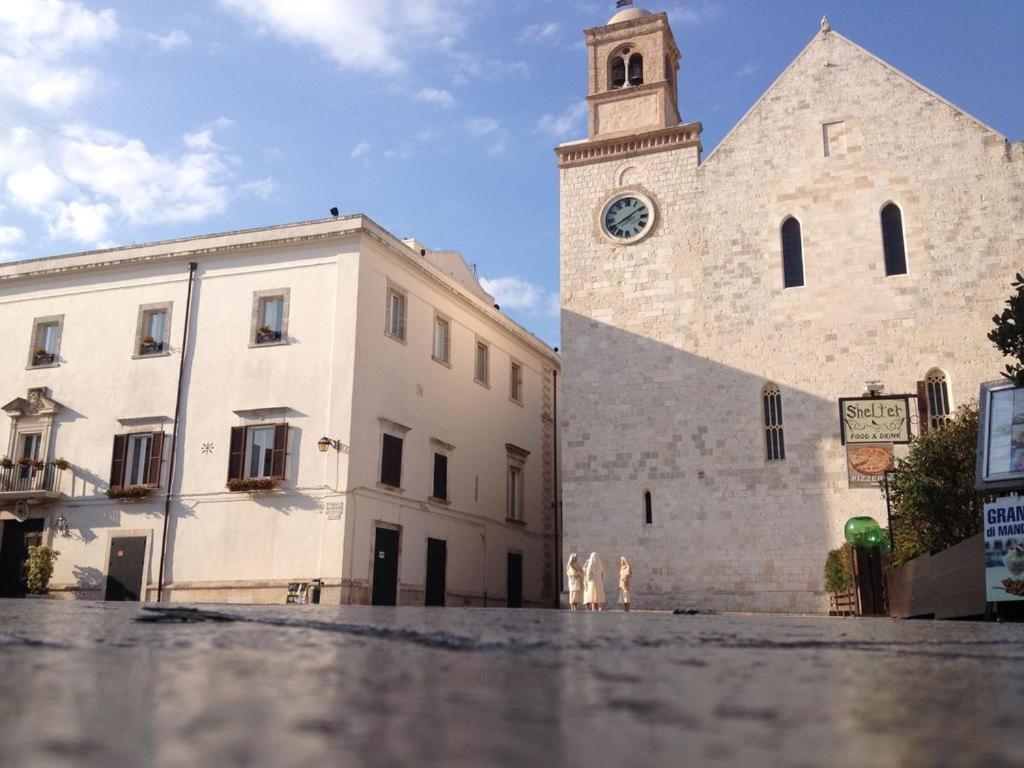 Mansarda Romantica "Il Nido Delle Rondini" Conversano Exterior photo